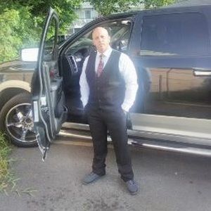 Meet your Posher, Eric diesel